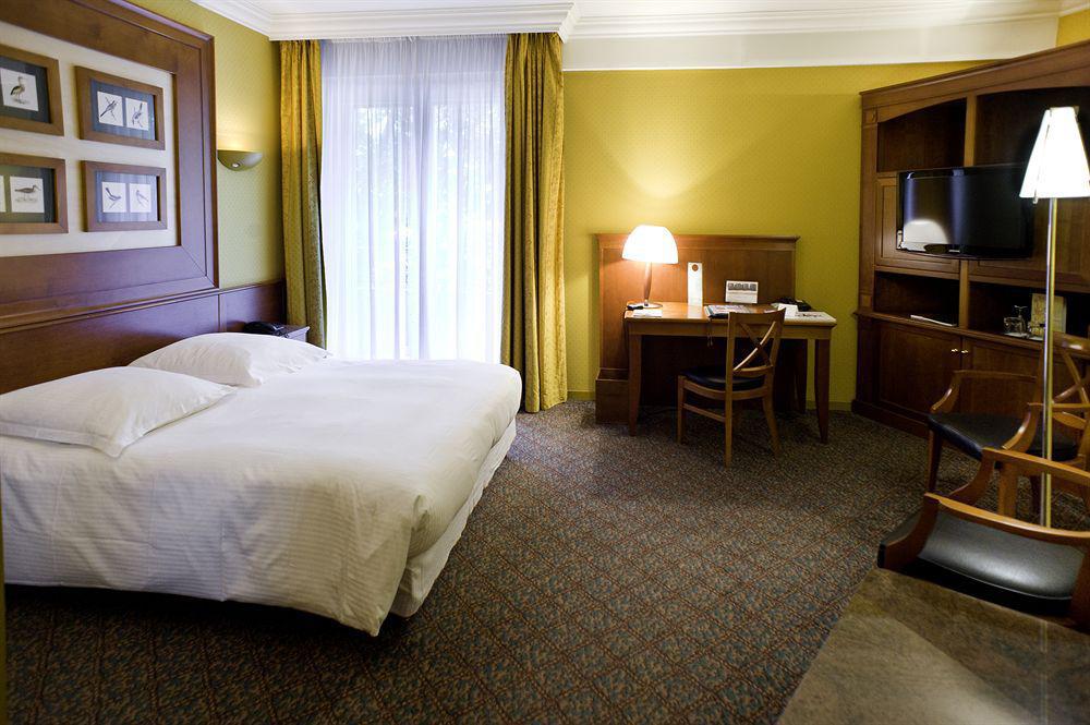Park Hotel Grenoble - Mgallery חדר תמונה